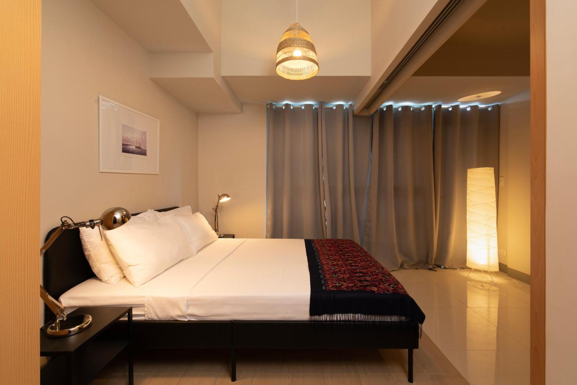 Uptown Parksuites Apartments Tower 2 Bgc By Ph Staycation マニラ市 エクステリア 写真