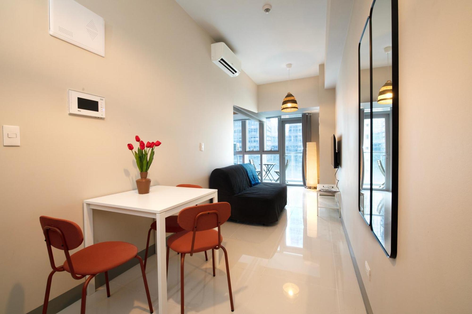 Uptown Parksuites Apartments Tower 2 Bgc By Ph Staycation マニラ市 エクステリア 写真