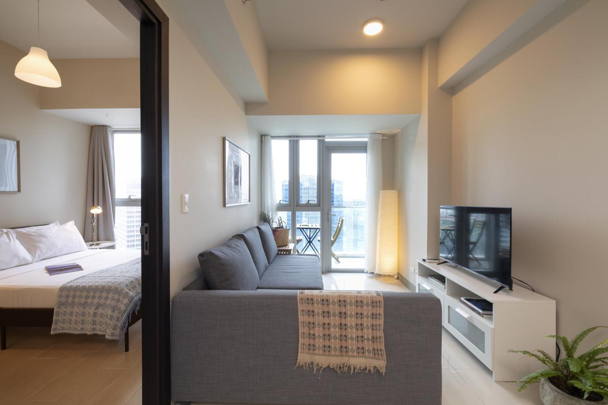 Uptown Parksuites Apartments Tower 2 Bgc By Ph Staycation マニラ市 エクステリア 写真